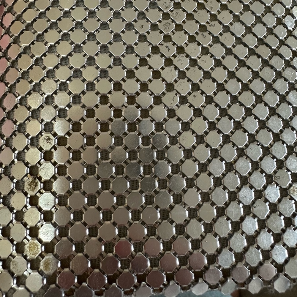 Y&S Silver Metal Mesh Clutch Handbag Purse w/ Optional Chain Strap - Picture 6 of 7